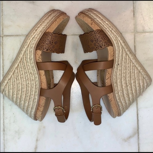 FERRAGAMO GIOELA SANDALS - Picture 3 of 7